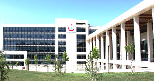Son Dakika! Sağlık Bakanı Koca: Sağlık Harcamalarında Kısıntıya Gidildiği İddialarının Aslı Yoktur Sağlık Bakanı Fahrettin Koca: Sağlık Harcamalarında Kısıntıya Gidildiği İddialarının Aslı Yoktur