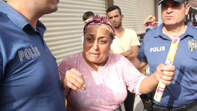 Önce Kediyi Öldürdüler, Sonra Sahibini Linç Etmek İstediler