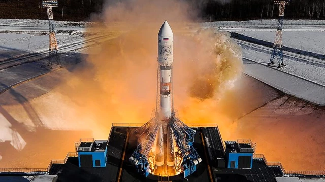 Soyuz Roketi Fırlatılırken Arızalandı
