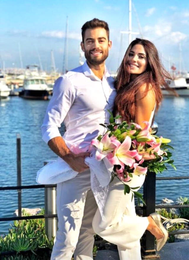 Ünlü Oyuncu Cevahir Turan, Arman Yıldız İle Dünyaevine Girdi