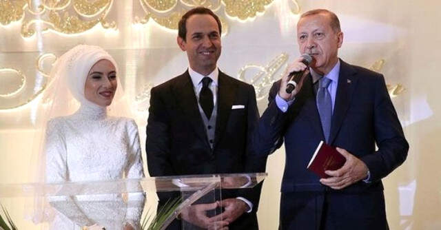 Cumhurbaşkanı Erdoğan, Bakan Yardımcısı Alparslan Bayraktar'ın Oğlunun Nikah Şahidi Oldu