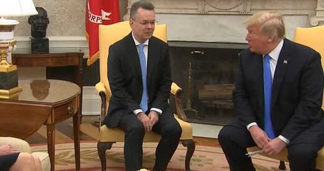 Rahip Brunson'ı Ağırlayan Trump'tan <a class='keyword-sd' href='/turkiye/' title='Türkiye'>Türkiye</a> Mesajı: Eskiye Döneceğiz
