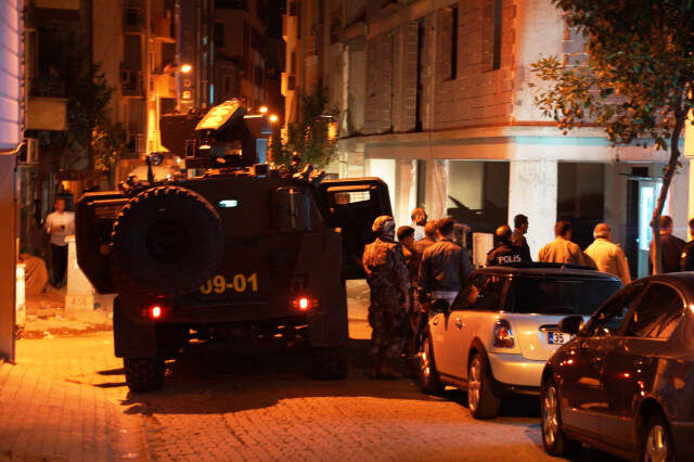 Suç Makinesi Şüpheli, Gece Operasyonunda Saklandığı İnşaatta İzini Kaybettirdi