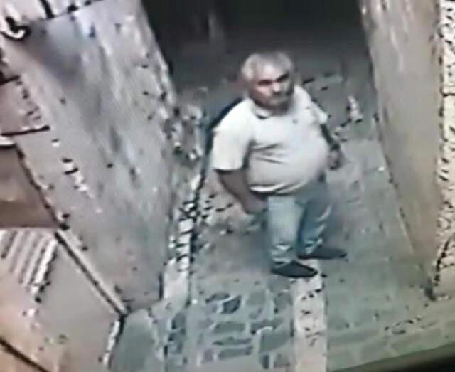 Şanlıurfa'da, Engelli Kız Çocuğunu Duvar Dibinde Taciz Eden Sapık Tutuklandı!