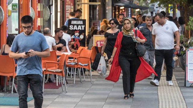 Denetimli Yavaşlama Şansını Kullanamayan Türkiye Ekonomisi Denetimsiz Küçülme Gerçeğiyle Karşı...