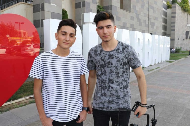 Youtuberlar Avm'de Bir Gece Geçirmek İsterken Karakolluk Olacaktı