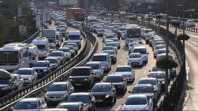 Trafik Cezalarının Artırılmasını Öngören Teklif Kabul Edildi Trafik Cezalarının Artırılmasını Öngören Teklif Kabul Edildi