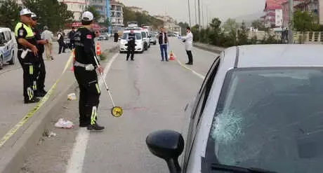 Üniversite Öğrencisi Genç Kızın Ölüme Koştuğu An, Kameralara Yansıdı