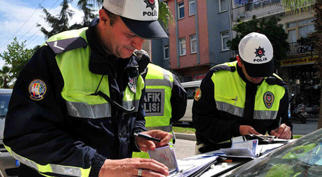 Trafik Cezalarının Artırılmasını Öngören Teklif Meclis Genel Kurulunda Kabul Edildi Trafik Cezalarının Artırılmasını Öngören Teklif, TBMM Genel Kurulunda Kabul Edildi