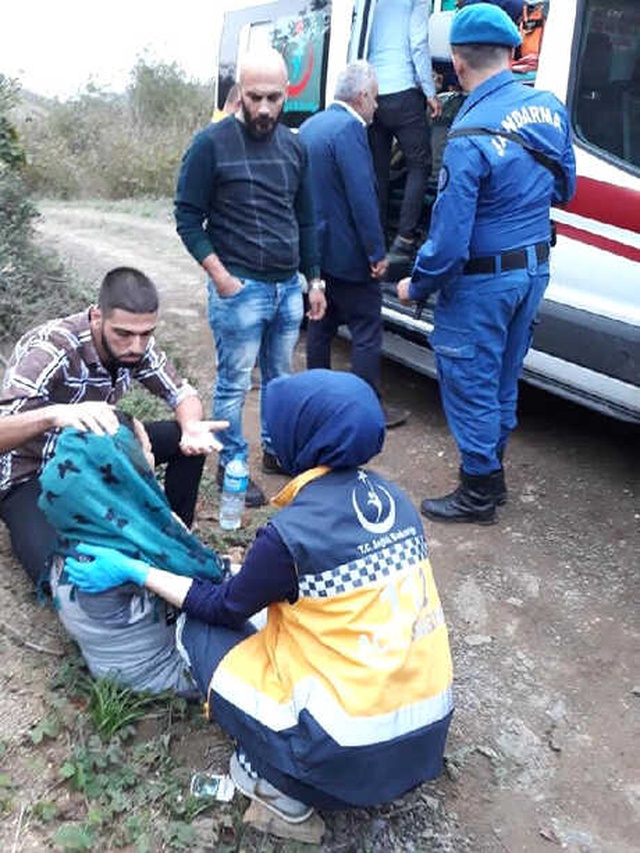 Yol Kenarında Baygın Bulunan Suriyeli Kızların, Otomobilden Atladıkları Ortaya Çıktı