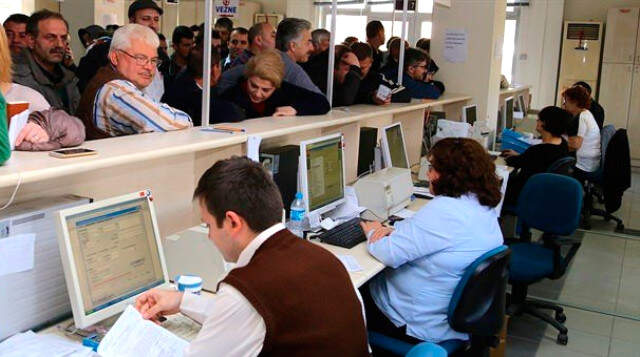 Milyonlarca memuru ilgilendiriyor! Fazla mesai ücreti... Memurun Fazla Mesai Ücretine Zam Yapıldı