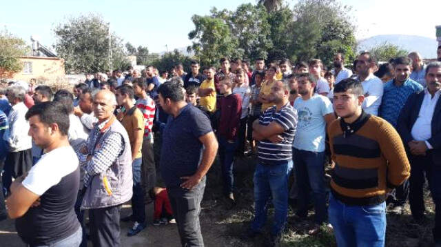 Adana'da Kan Donduran Olay! Bir Anne, 3 Çocuğunu Öldürdükten Sonra Bileklerini Kesti Adana'da Kan Donduran Olay! Cinnet Getiren Anne, 3 Çocuğunun Boğazını Kesti