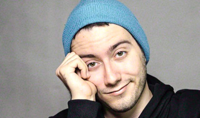 Amcasına Hakaret Eden Enes Batur, Özür Diledi