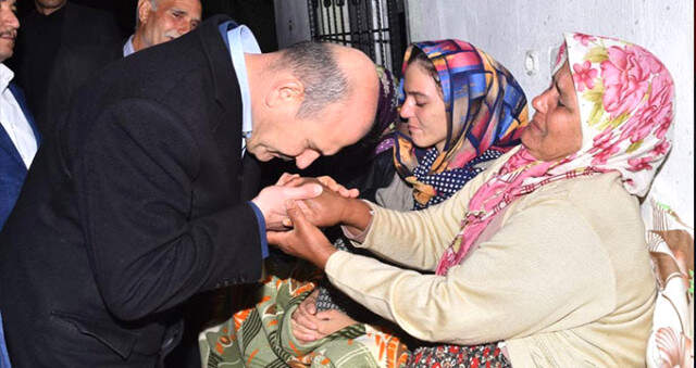 Bakan Soylu, Tunceli Şehidinin Ailesinin İsteğini Geri Çevirmedi Bakan Soylu, Tunceli Şehidinin Ailesinin İsteğini Geri Çevirmedi