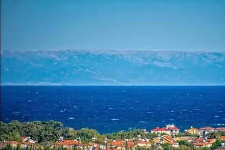 Bu Fotoğraf, KKTC'de Gündem Oldu: Türkiye Kıbrıs'a Gittikçe Yaklaşıyor mu Ne?