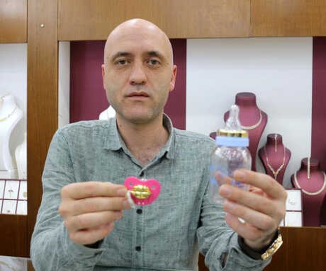 Isparta'da Üretilen Altın Emzik ve Altın Biberon, Üreticinin Yüzünü Güldürdü