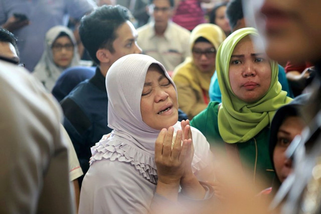 Endonezya'da 188 Kişiyi Taşıyan Yolcu Uçağı Denize Düştü