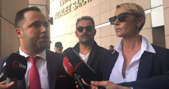 Ahmet Kural Şiddet Gördüğü Gören Sıla: Yerlerde Sürüklendim, Kafama Kül Tablasıyla Vurdu Ahmet Kural'dan Şiddet Gördüğü Söyleyen Sıla: Yerlerde Sürüklendim, Kafama Kül Tablasıyla Vurdu