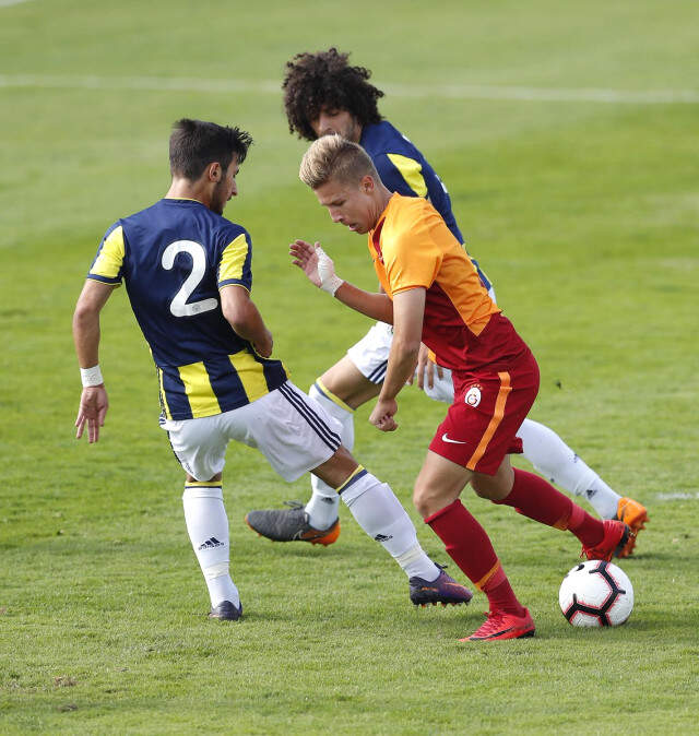 21 Yaş Altı Derbisini Galatasaray Kazandı 21 Yaş Altı Derbisini Galatasaray Kazandı