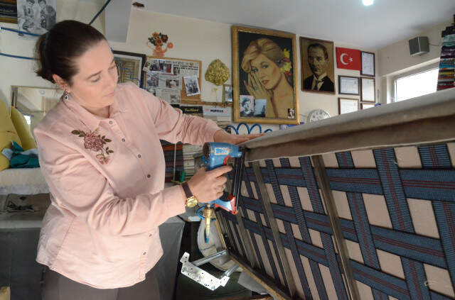 Eşine Yardım İçin Gitti, Patron Olup Dükkanı Devraldı Eşine Yardım İçin Gitti, Patron Olup Dükkanı Devraldı