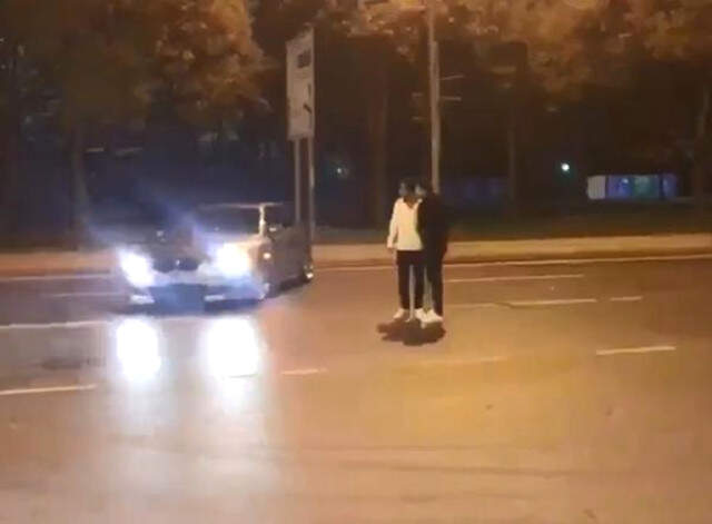 Yeni Kanun Devreye Girdi! Drift Yapan Trafik Magandası İlk Cezayı Yedi Yeni Kanun Devreye Girdi! Drift Yapan Trafik Magandası İlk Cezayı Yedi