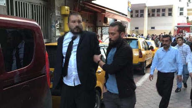 Gözaltına Alınan İş adamından Polise 'Pes' Dedirten İstek: Para Problem Değil!