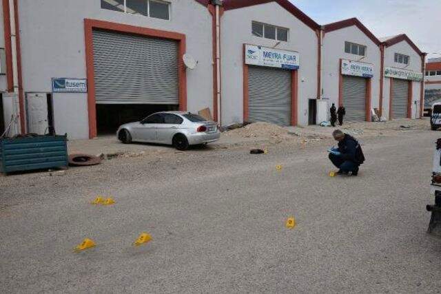 Adana'da Sokak Ortasında Silahlı Çatışma: 1 Ölü, 4 Yaralı
