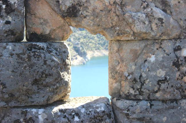 Askeri Gözetleme Kulesinde Herkül'ün Keole Kabartması Bulundu