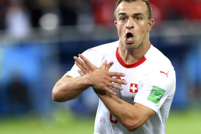 Dünya Kupasında Yaptığı Sevinçten Dolayı Ölüm Tehdidi Alan Shaqiri Kadrodan Çıkarıldı Dünya Kupasında Yaptığı Sevinçten Dolayı Ölüm Tehdidi Alan Shaqiri Kadrodan Çıkarıldı