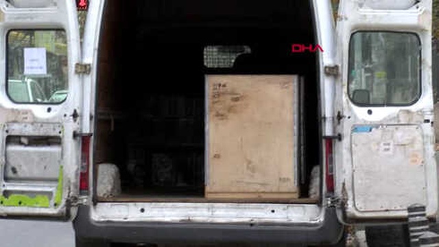 Kargo Aracında Bulunan Şüpheli Paketten Kaçak Sigara Çıktı