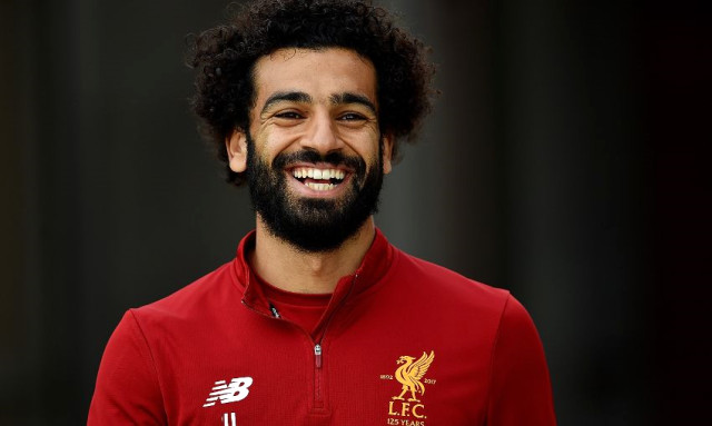 Liverpool'un Mısırlı Yıldızı Salah'ın Heykeli, Gözleri Kanattı