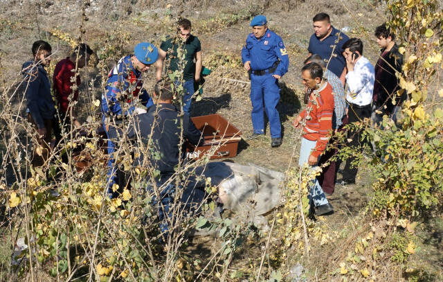 Oğlunun Kına Gecesinde Kayboldu, 2 Gün Sonra Ölü Bulundu Oğlunun Kına Gecesinde Kayboldu, 2 Gün Sonra Yol Kenarında Ölü Bulundu