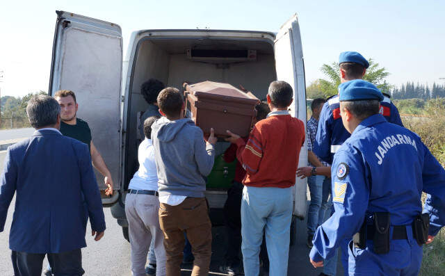 Oğlunun Kına Gecesinde Kayboldu, 2 Gün Sonra Ölü Bulundu Oğlunun Kına Gecesinde Kayboldu, 2 Gün Sonra Yol Kenarında Ölü Bulundu