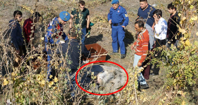 Oğlunun Kına Gecesinde Kayboldu, 2 Gün Sonra Ölü Bulundu Oğlunun Kına Gecesinde Kayboldu, 2 Gün Sonra Yol Kenarında Ölü Bulundu