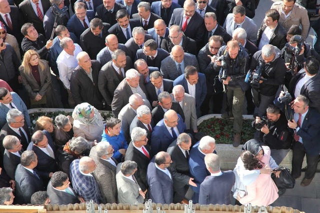 Gaziantep Valiliği'ne Atanan Vali Davut Gül, Sivas'tan Gözyaşlarıyla Uğurlandı