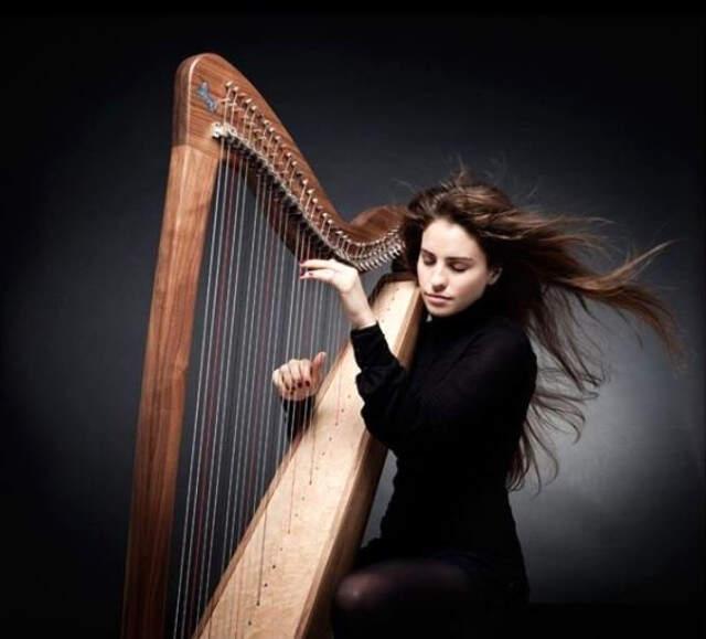 Aslı Tandoğan İkinci Kez Anne Oldu!