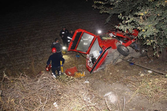 Trafik Kazasında Ölen Gencin Yakınlarının Ağıtları Yürekleri Dağladı: 3 Aylık Çocuğun Vardı