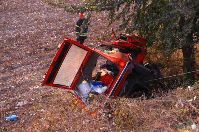 Trafik Kazasında Ölen Gencin Yakınlarının Ağıtları Yürekleri Dağladı: 3 Aylık Çocuğun Vardı