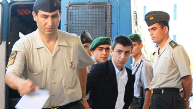 Son Dakika! Rahip Santoro'nun Katili Oğuzhan Akdin Bodrum'da Vuruldu Rahip Santoro'nun Katili Oğuzhan Akdin Bodrum'da Vuruldu