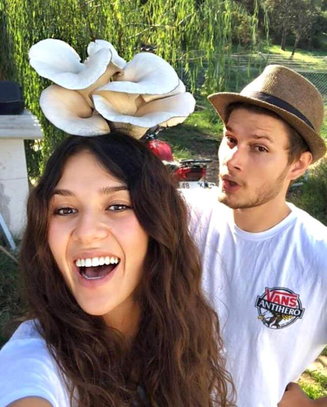 Ünlü Model, Hibe Alarak Çiftçi Oldu