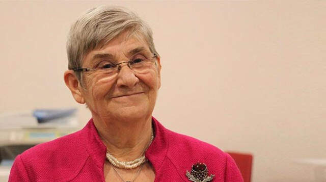 Ajda Pekkan, Canan Karatay'ın Sözlerine Cevap Verdi