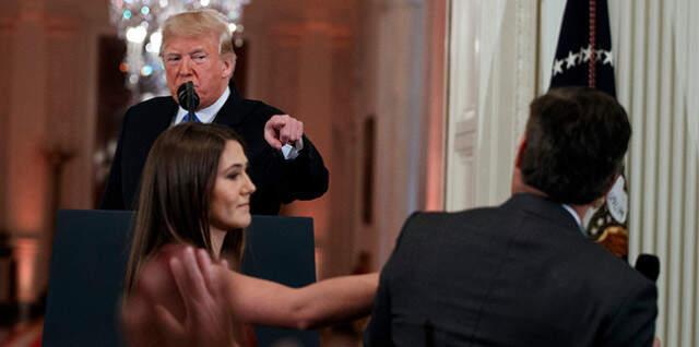 Beyaz Saray, CNN Muhabiri Jim Acosta'nın Basın Kartını Askıya Aldı