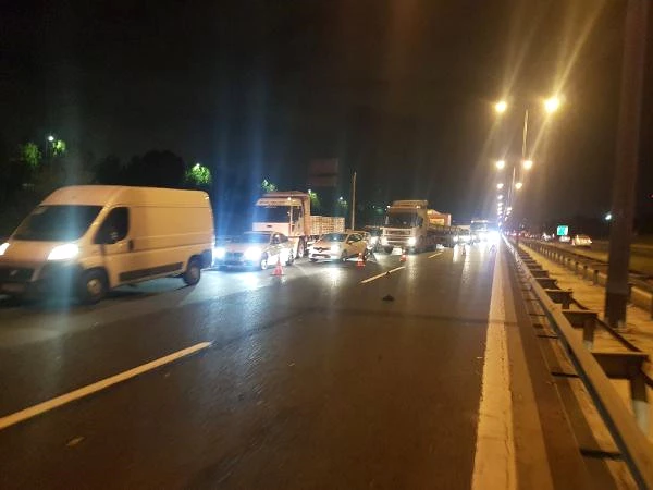TEM'de Korkunç Kaza: 100 Metrelik Alanda Ceset Parçaları Toplandı!