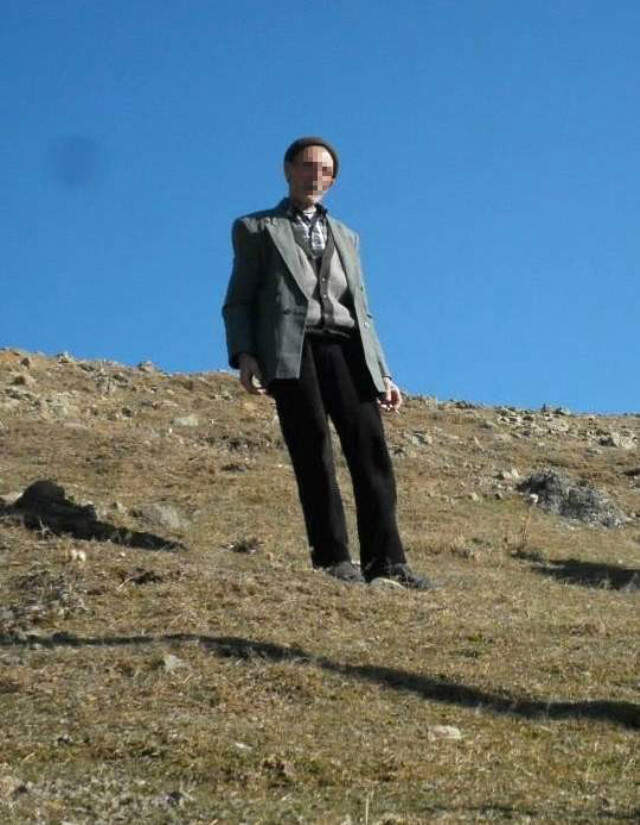 Acımasız Ağabey, Tartıştığı Kız Kardeşini Başına Orakla Vurarak Öldürdü