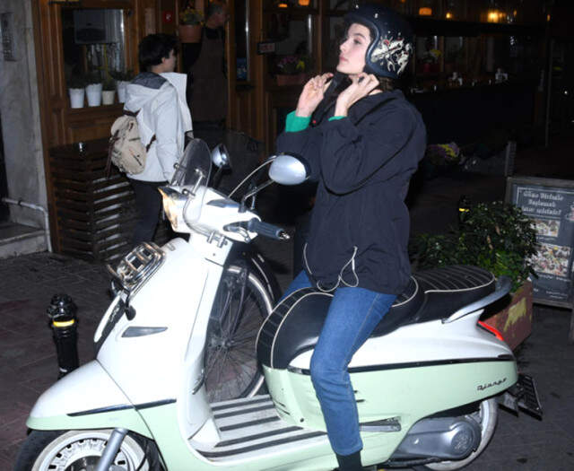 Burak Deniz ile Büşra Develi Çifti Barıştı mı?