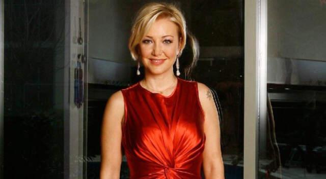 Berna Laçin 'Dini Değerleri Aşağılama' Suçu ile Hakim Karşısına Çıktı