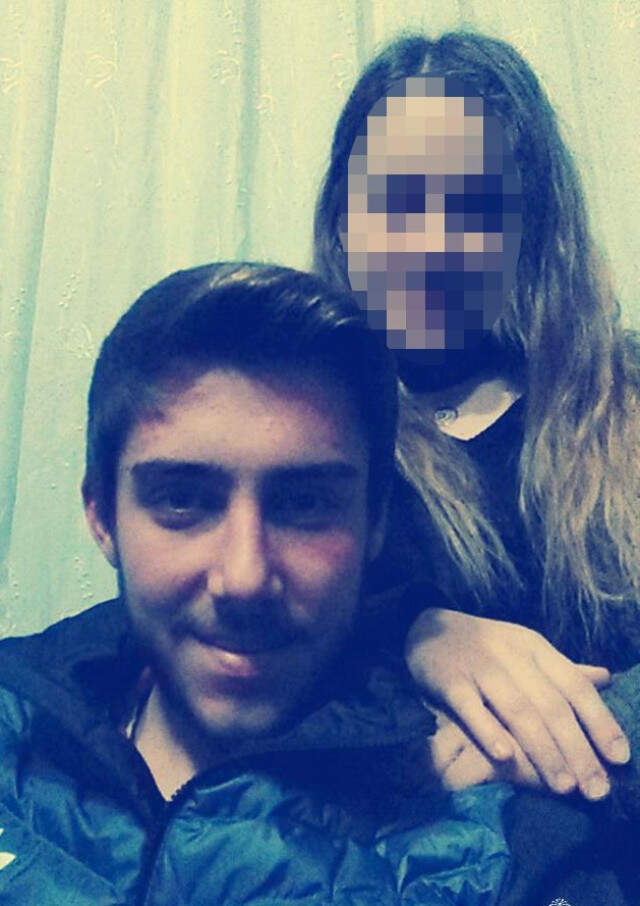 Uzman Çavuş, Arkadaşıyla Otururken Kafasına Sıkıp İntihar Etti