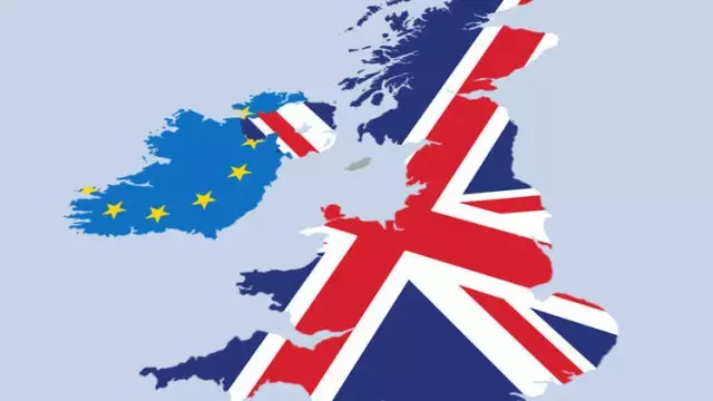 İngiltere'de Başbakan May, Brexit Anlaşmasına Kabinesinin Desteğini Aldı