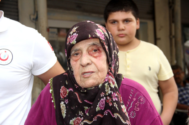 Murat Göğebakan'ın Kuzeni, 78 Yaşındaki Annesini Hastanelik Etti
