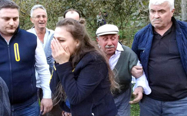 Yaşlı Kadın Evinde Yanarak Can Verdi, Dede-Torunun Gözyaşları Yürekleri Dağladı